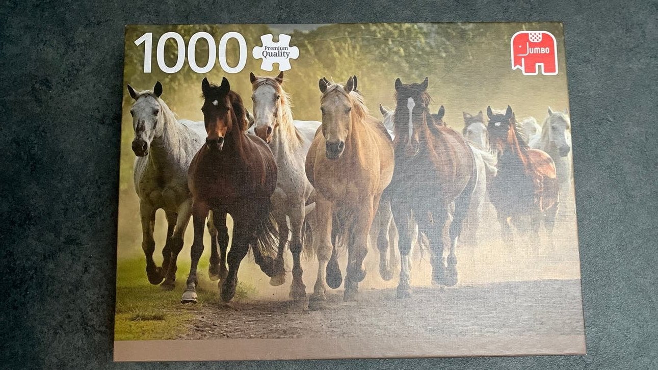 Puzzel 1000 stukjes Een groep paarden, Ophalen of Verzenden, 500 t/m 1500 stukjes, Nieuw