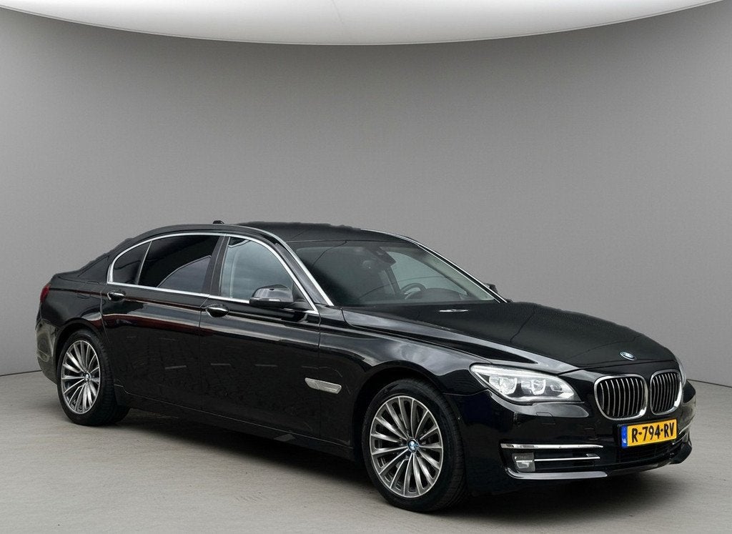 BMW 7-serie 750Li Individual Edition TV/360/HUD/SOFTCLOSE/DO, Euro 5, Gebruikt, 4395 cc, Leder
