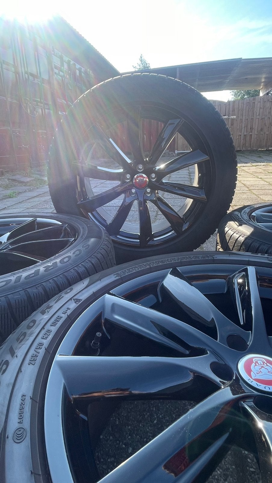 Te Koop 20 inch black edition velgen met banden., Auto-onderdelen, Ophalen, Gebruikt, 255 mm, Banden en Velgen