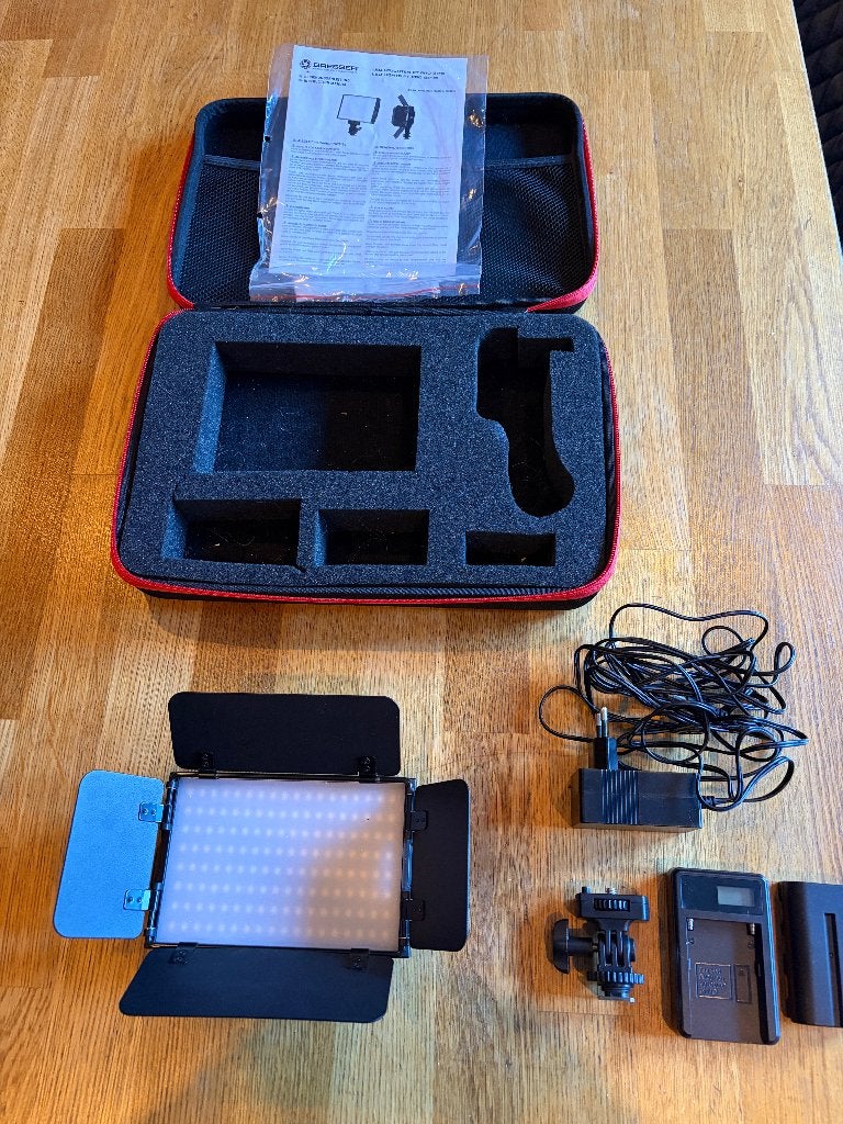 Bresser LED photo light 15W, Ophalen of Verzenden, Gebruikt, Bresser, Lamp of Flitsset