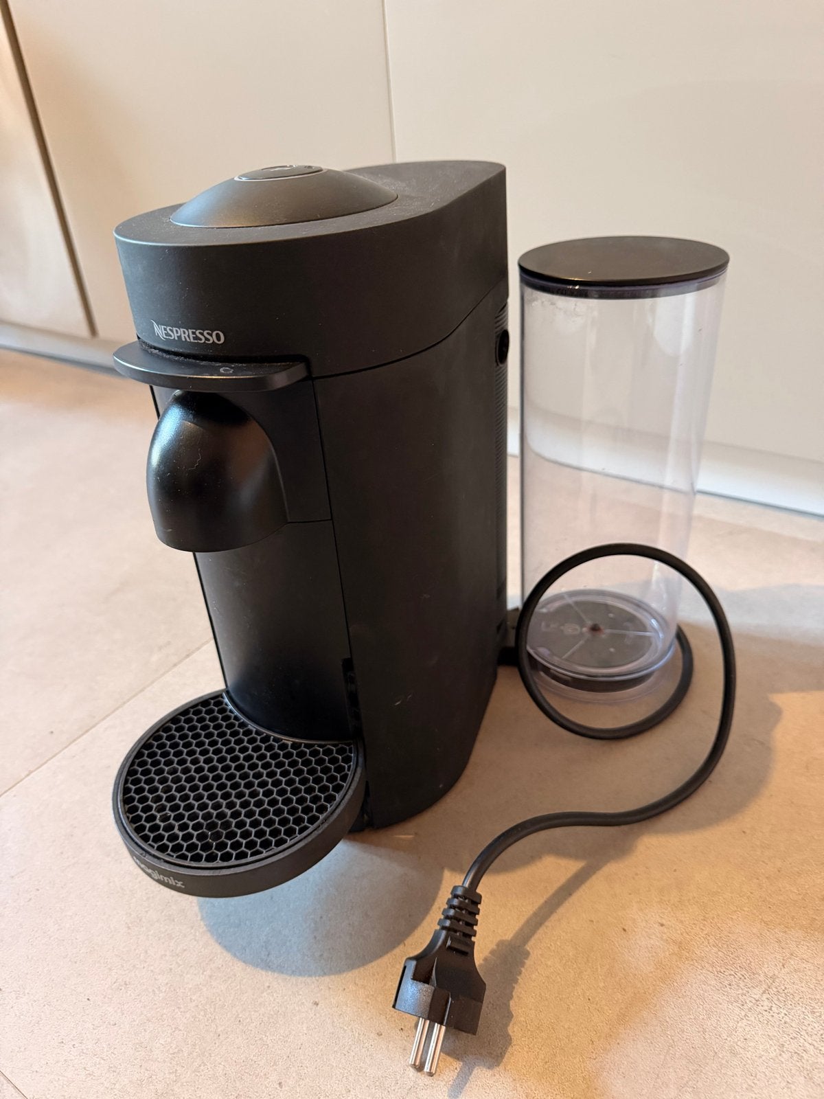 Nespresso Magimix Inissia Koffiecupmachine Zwart, Witgoed en Apparatuur, Koffiezetapparaten, Espresso apparaat, Ophalen of Verzenden