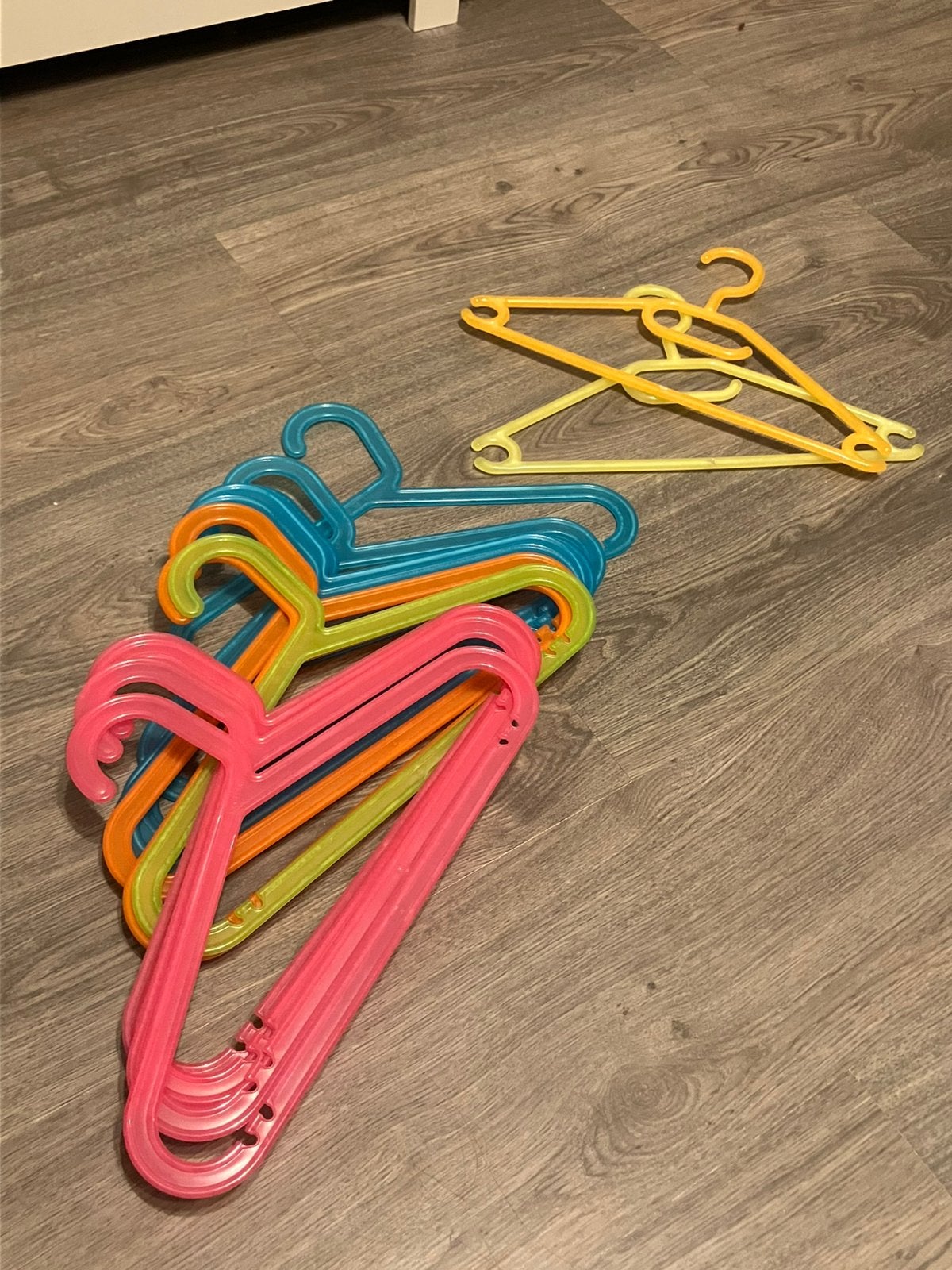 14 kinderkleding hangers, Ophalen of Verzenden, Zo goed als nieuw, Kunststof, Kinderen