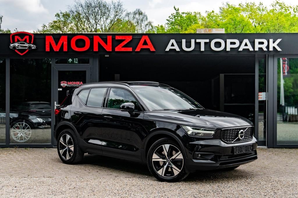 Volvo XC40 1.5 T4 Recharge R-Design, Automaat, Gebruikt, Zwart, 14 km/l