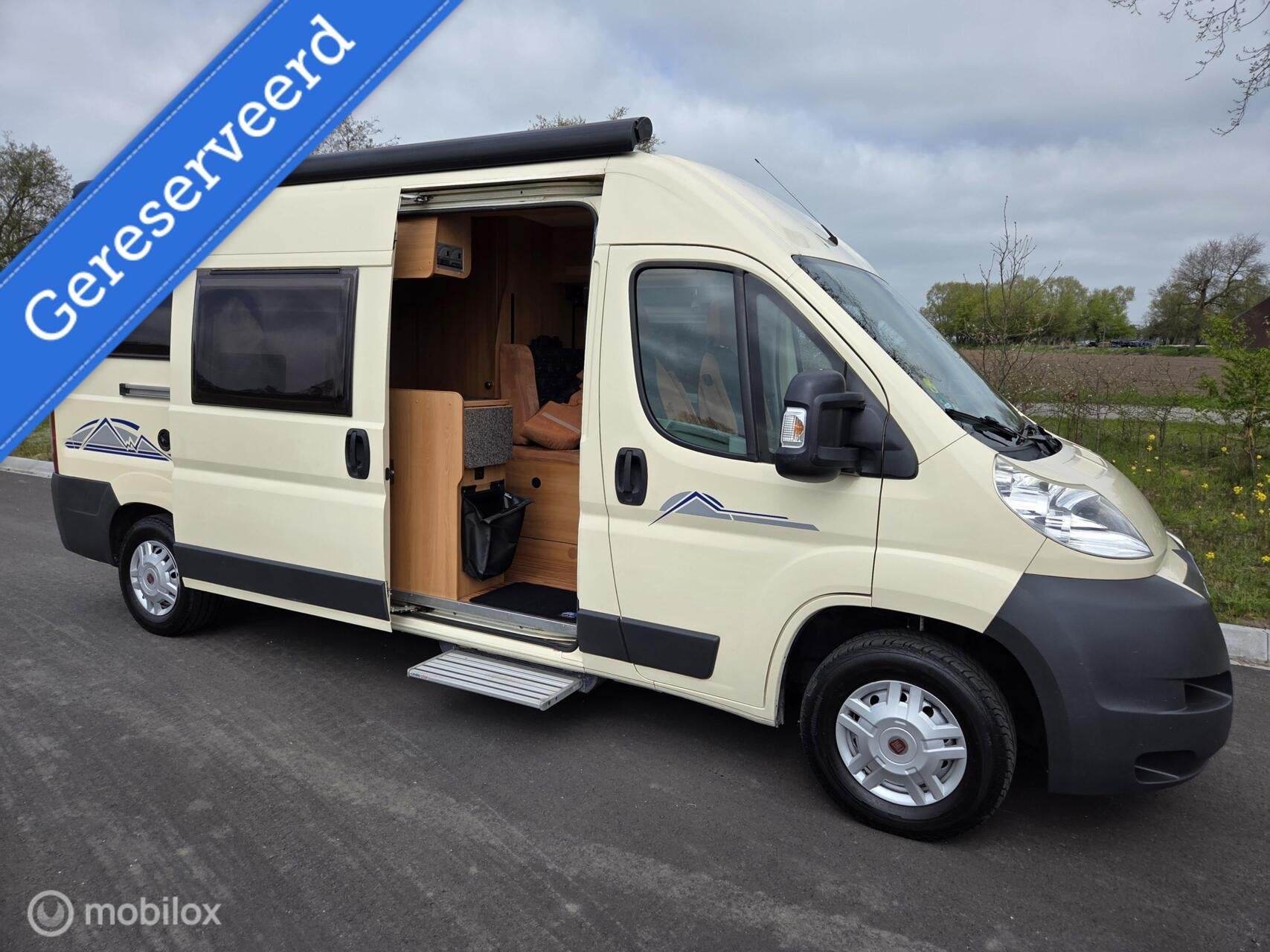 Caravans And Camping Possl