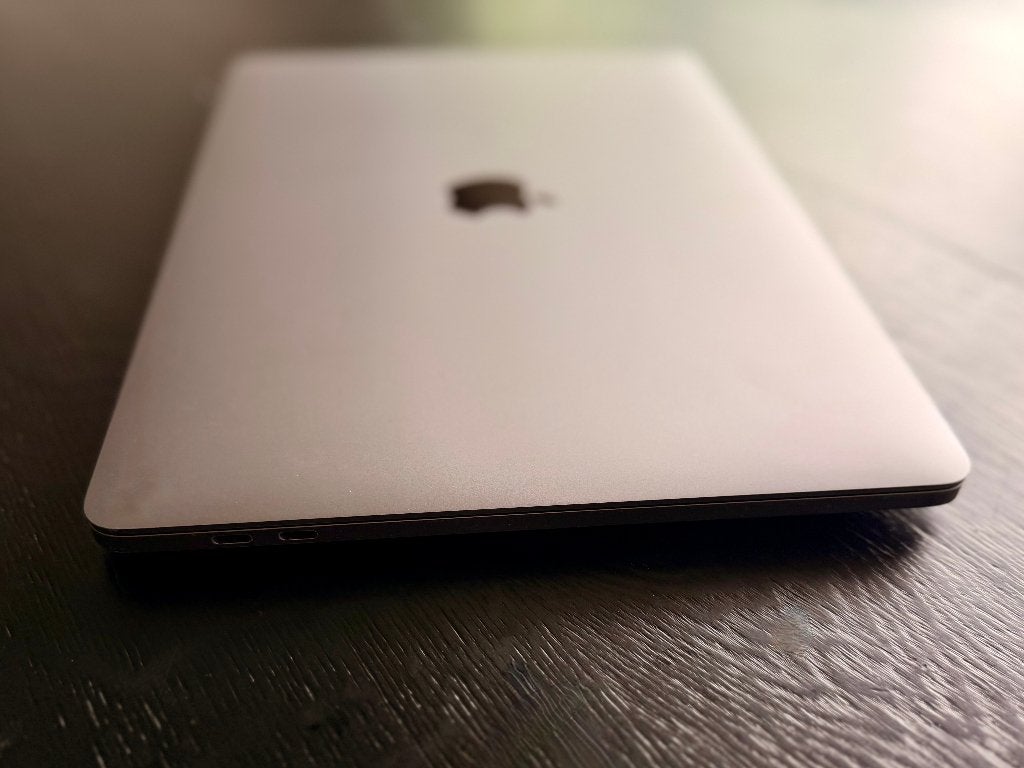 Foto 4 van MacBook Pro 13” M1 | 16GB | 1TB | Accu 100% | Compleet