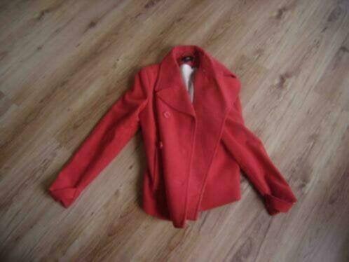 Dames Jas, Kleding | Dames, Jassen | Winter, Ophalen of Verzenden, Zo goed als nieuw, Maat 38/40 (M), Rood