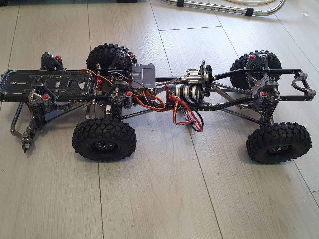 RC Axial 1/10 chassis nieuw, Hobby en Vrije tijd, Ophalen, Nieuw, Auto