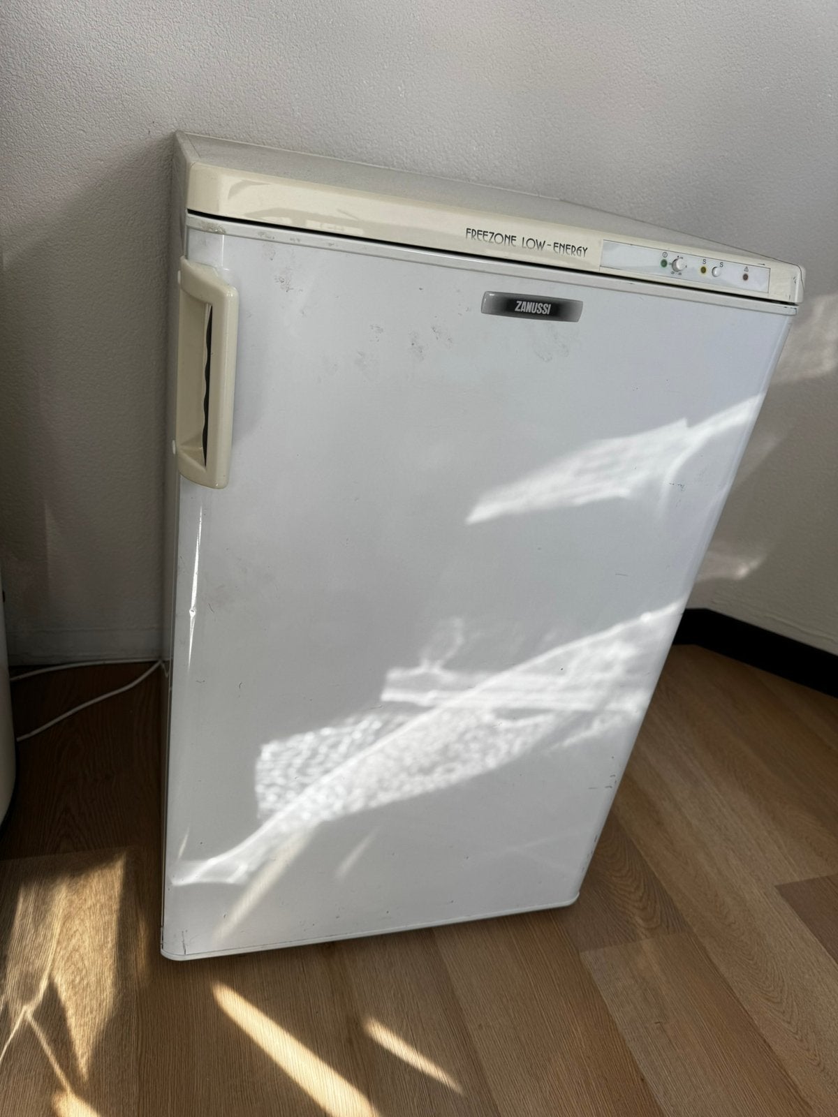 Zanussi tafelmodel vriezer, Ophalen, Gebruikt, Minder dan 60 cm, 85 tot 120 cm