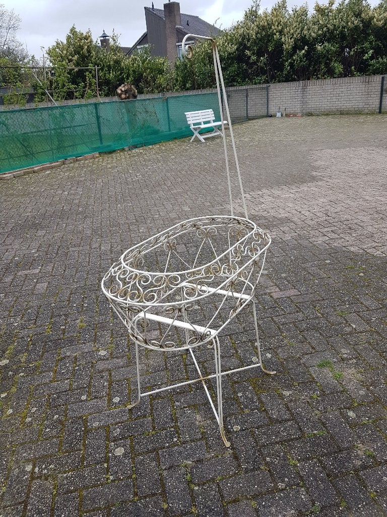 frame antieke wieg. Metaal, Ophalen