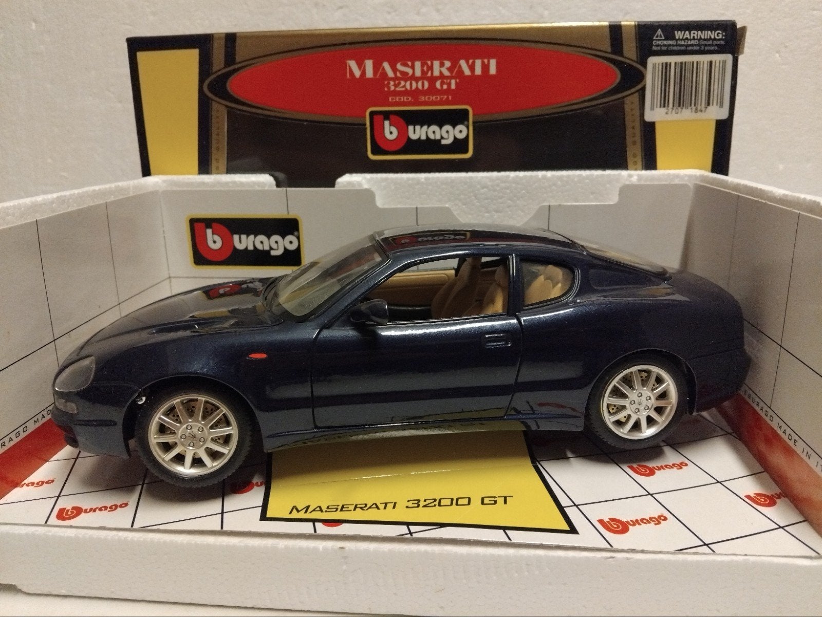 Maserati 3200 GT Coupe donkerblauw Bburago metal 1:18 KRD, Ophalen of Verzenden, Zo goed als nieuw, Auto, Overige merken