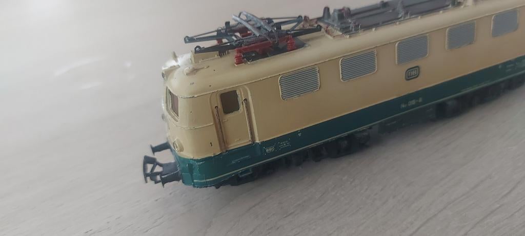 Märklin DB e-loc br 141 073-8 artikelnummer 3037, Wisselstroom, Locomotief, Ophalen of Verzenden, Zo goed als nieuw