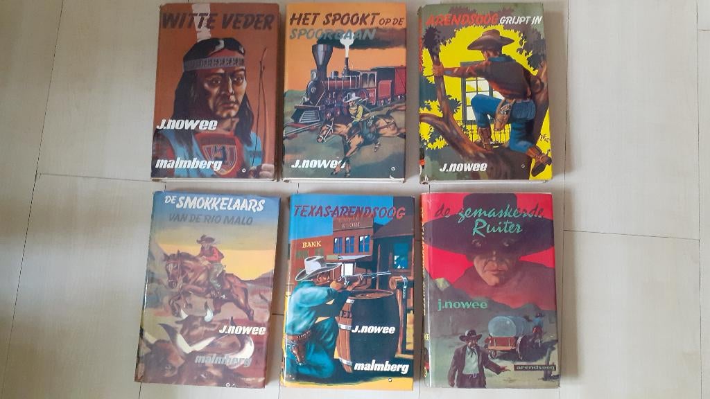 Arendsoog boeken, Verzamelen, Ophalen, Gebruikt