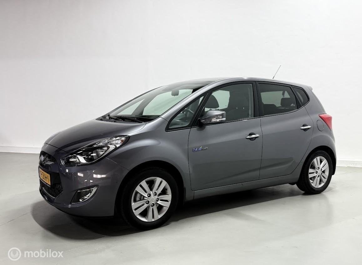 Hyundai ix20 1.4i i-Catcher | CLIMA | NAVI | TREKHAAK, Voorwielaandrijving, Euro 5, Verwarmde buitenspiegels, Gebruikt