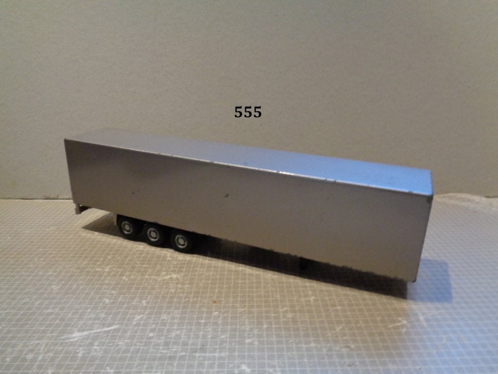 lion trailer 555, Ophalen of Verzenden, Zo goed als nieuw, Bus of Vrachtwagen, Lion Toys