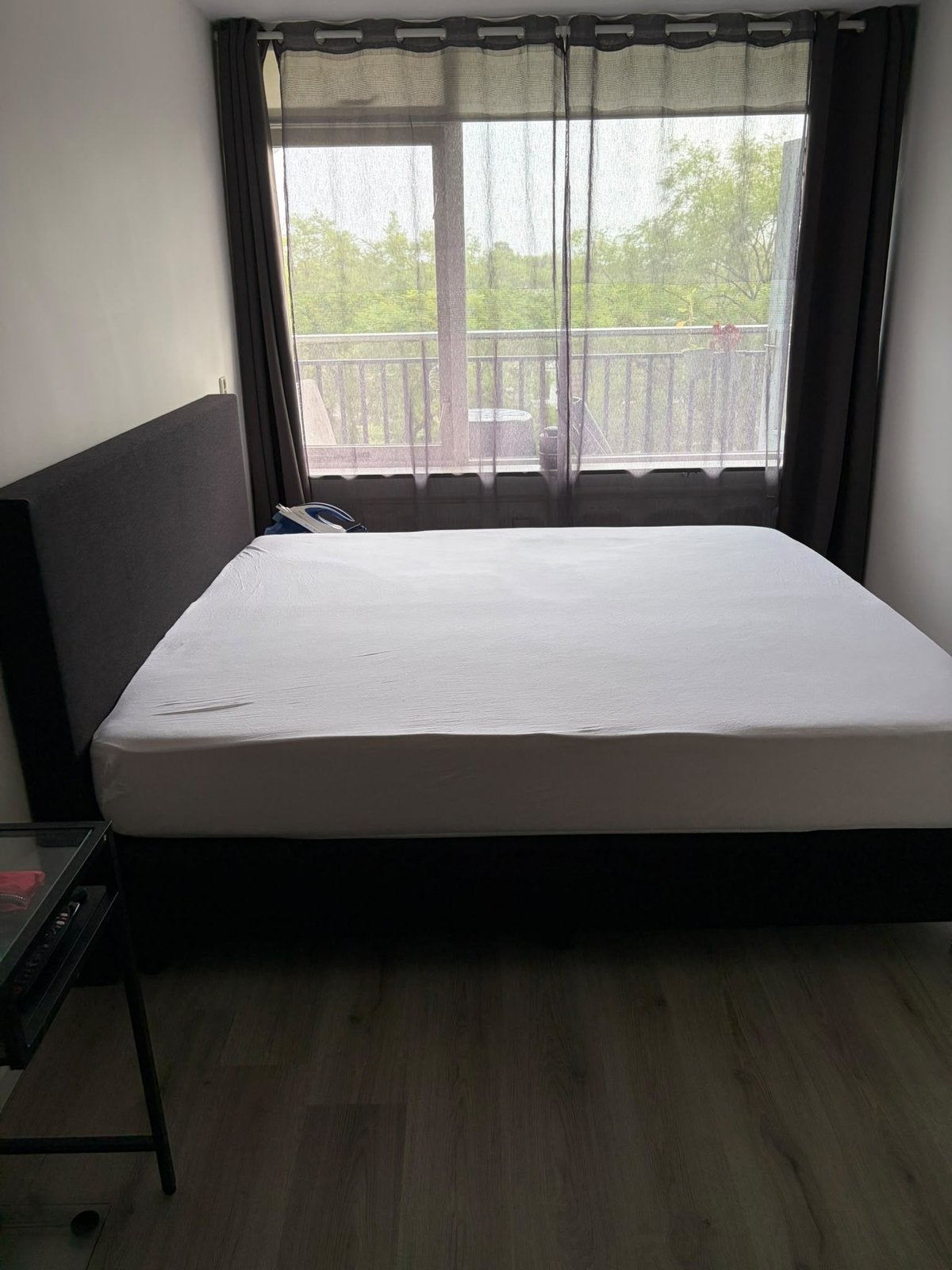 Foto 4 van Boxspring 1.80x2.00m in nieuwstaat