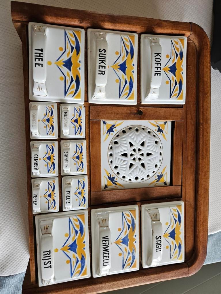 Vintage Keukenkastje met Porseleinen Bakjes - Authentiek, Antiek en Kunst, Ophalen of Verzenden