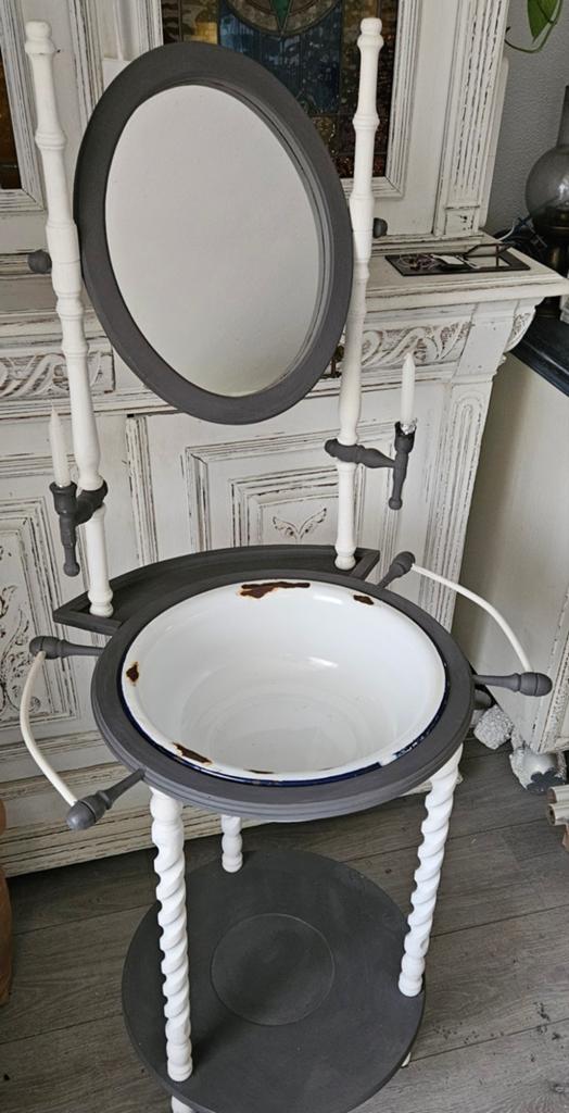 Leuk antiek wasmeubel tafeltje., Huis en Inrichting, Badkamer | Badkamermeubels, Ophalen, Gebruikt, 50 tot 100 cm, Minder dan 100 cm