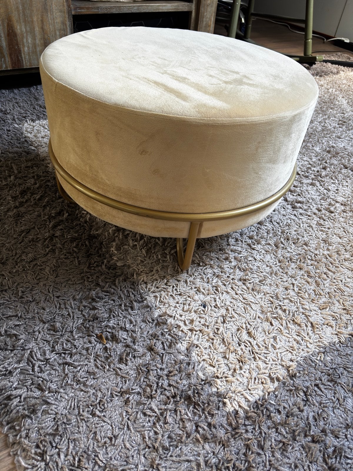 Ronde poef velours champagne/goud met metalen onderstel, Ophalen, Gebruikt, Rond, Metaal