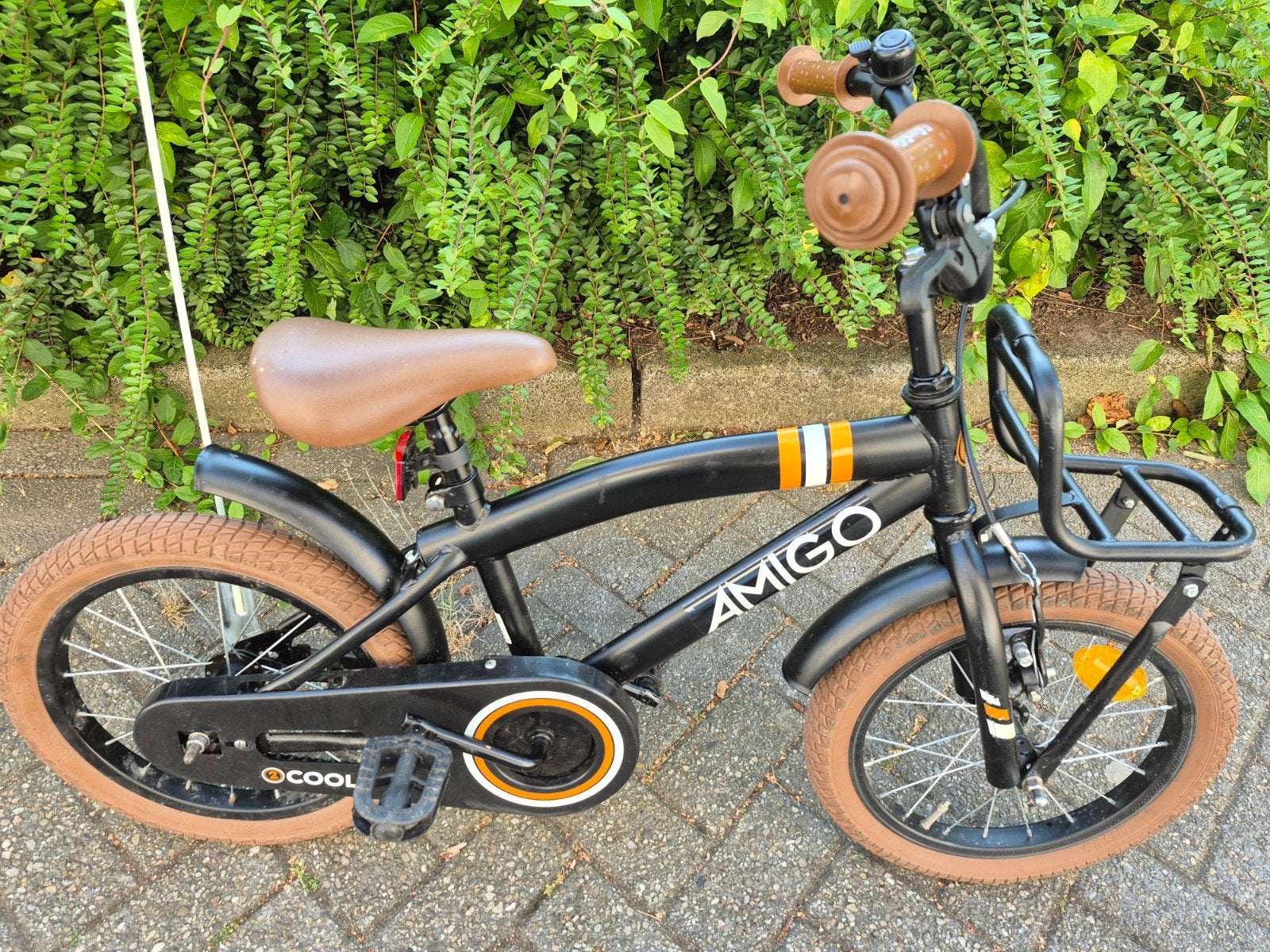 Amigo Kinderfiets 16 inch met voordrager - Zwart/Bruin, Fietsen en Brommers, Fietsen | Kinderfietsjes, Ophalen, Gebruikt, 16 tot 20 inch