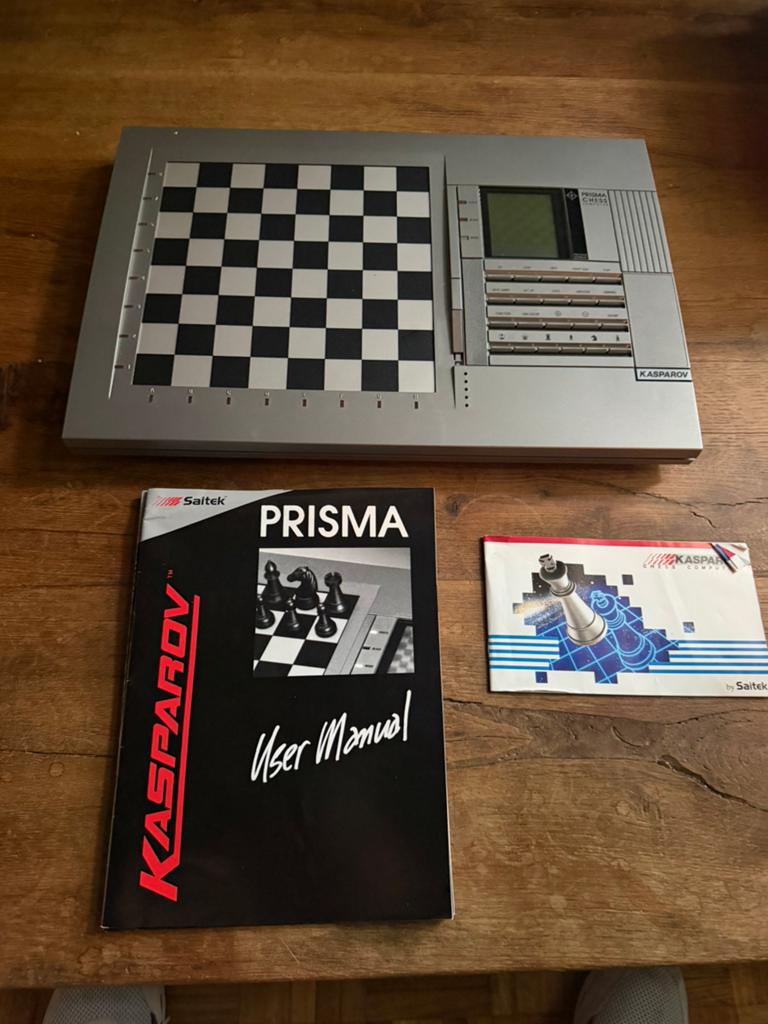 Saitek Kasparov Prisma Elektronisch Schaakspel, Ophalen of Verzenden, Zo goed als nieuw
