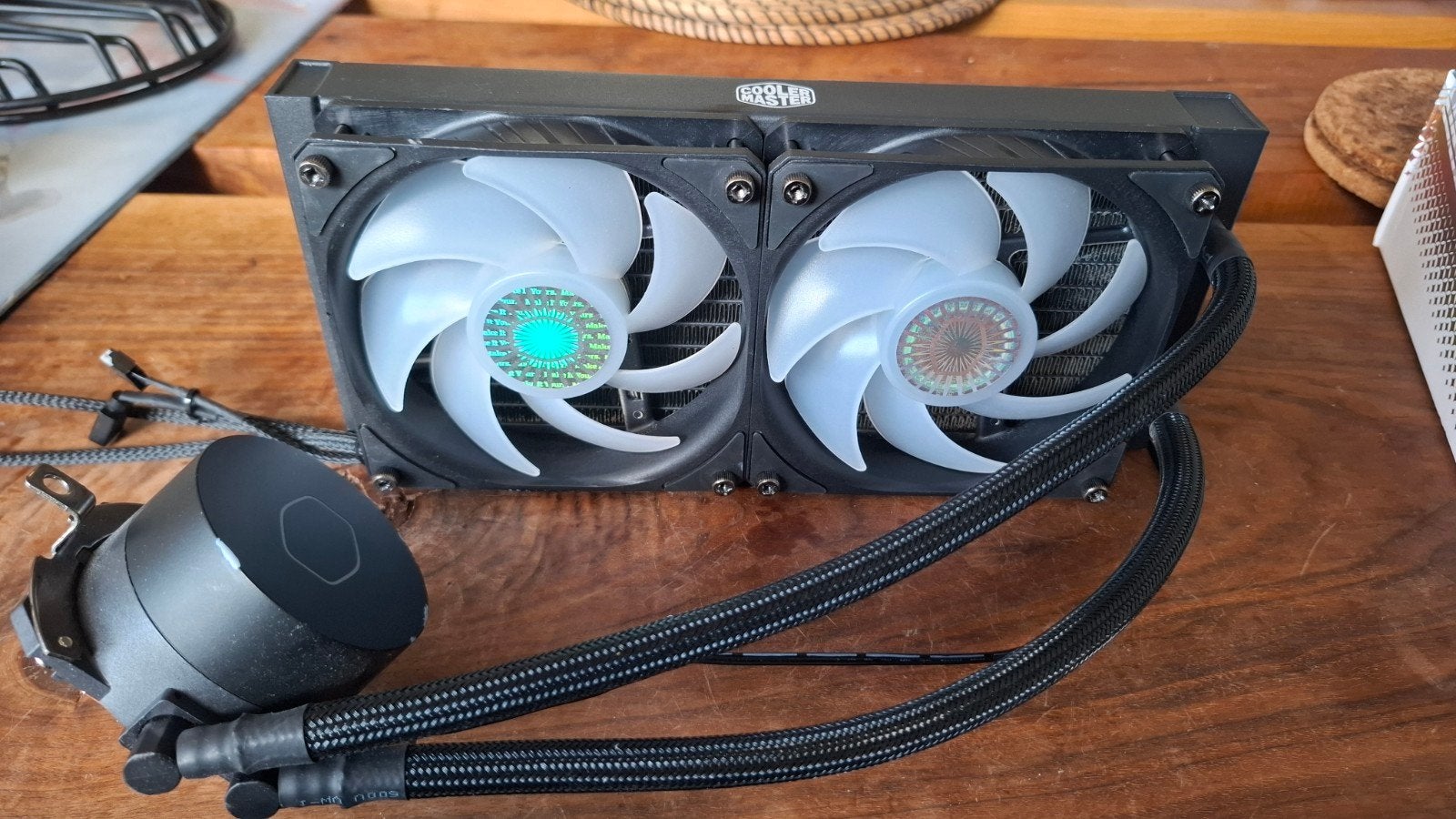 CPU Cooler Master MasterLiquid RGB Waterkoeling, Computers en Software, Ophalen, Gebruikt, Waterkoeling