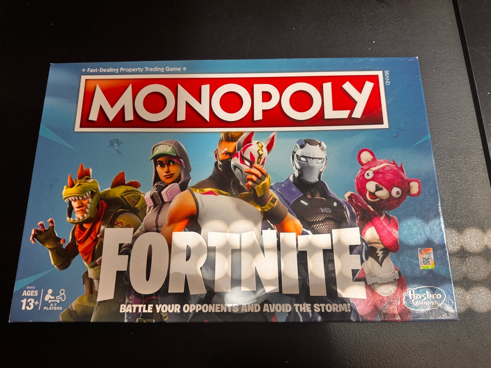 Monopoly Fortnite Bordspel - Zo goed als nieuw, Hobby en Vrije tijd, Gezelschapsspellen | Bordspellen, Drie of vier spelers, Ophalen of Verzenden
