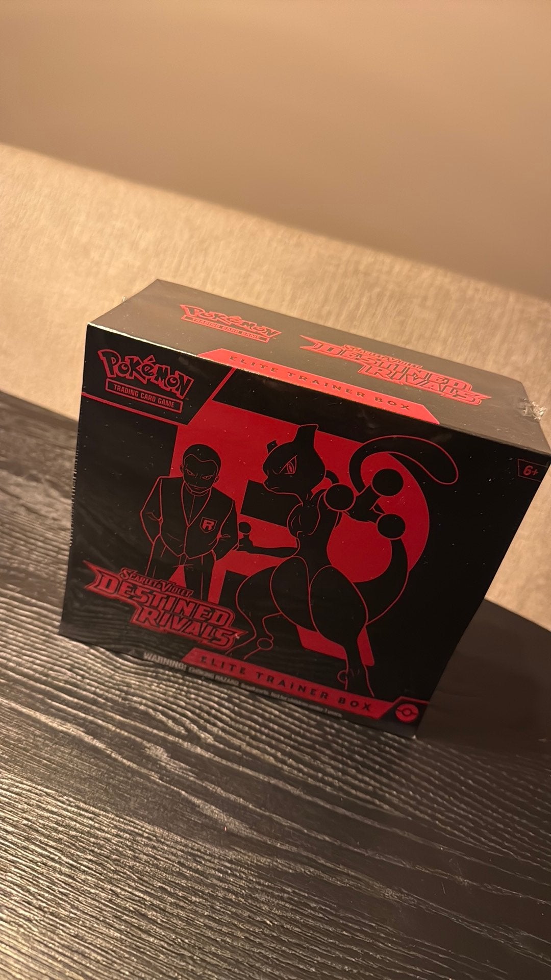 Destined rivals etb, Hobby en Vrije tijd, Ophalen, Zo goed als nieuw
