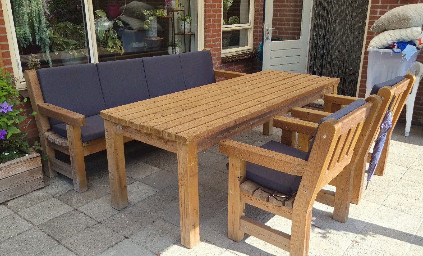 Talen zeist Tuinset: Tafel 230cm, 4 zits Bank + 2 Stoelen, Ophalen, Bank, 6 zitplaatsen, Zo goed als nieuw
