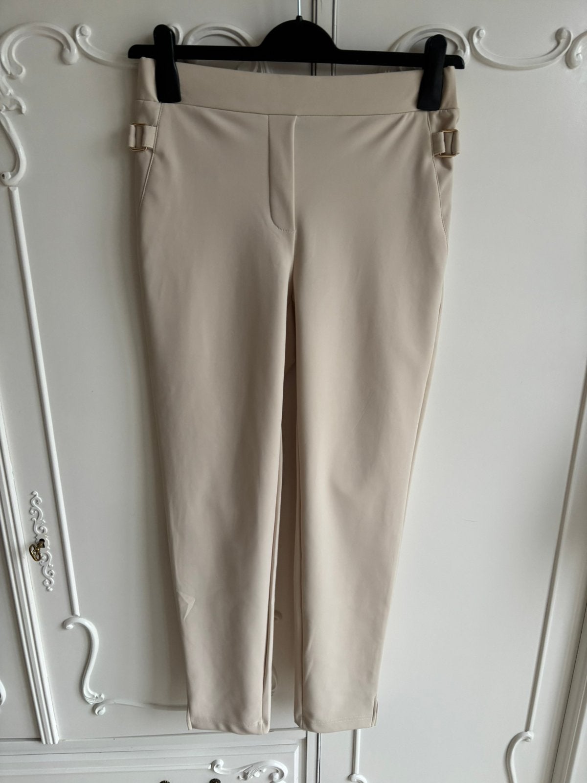 Nieuw off white creme travel broek GMAXX maat XS, Overige kleuren, Nieuw, Ophalen of Verzenden, Maat 34 (XS) of kleiner