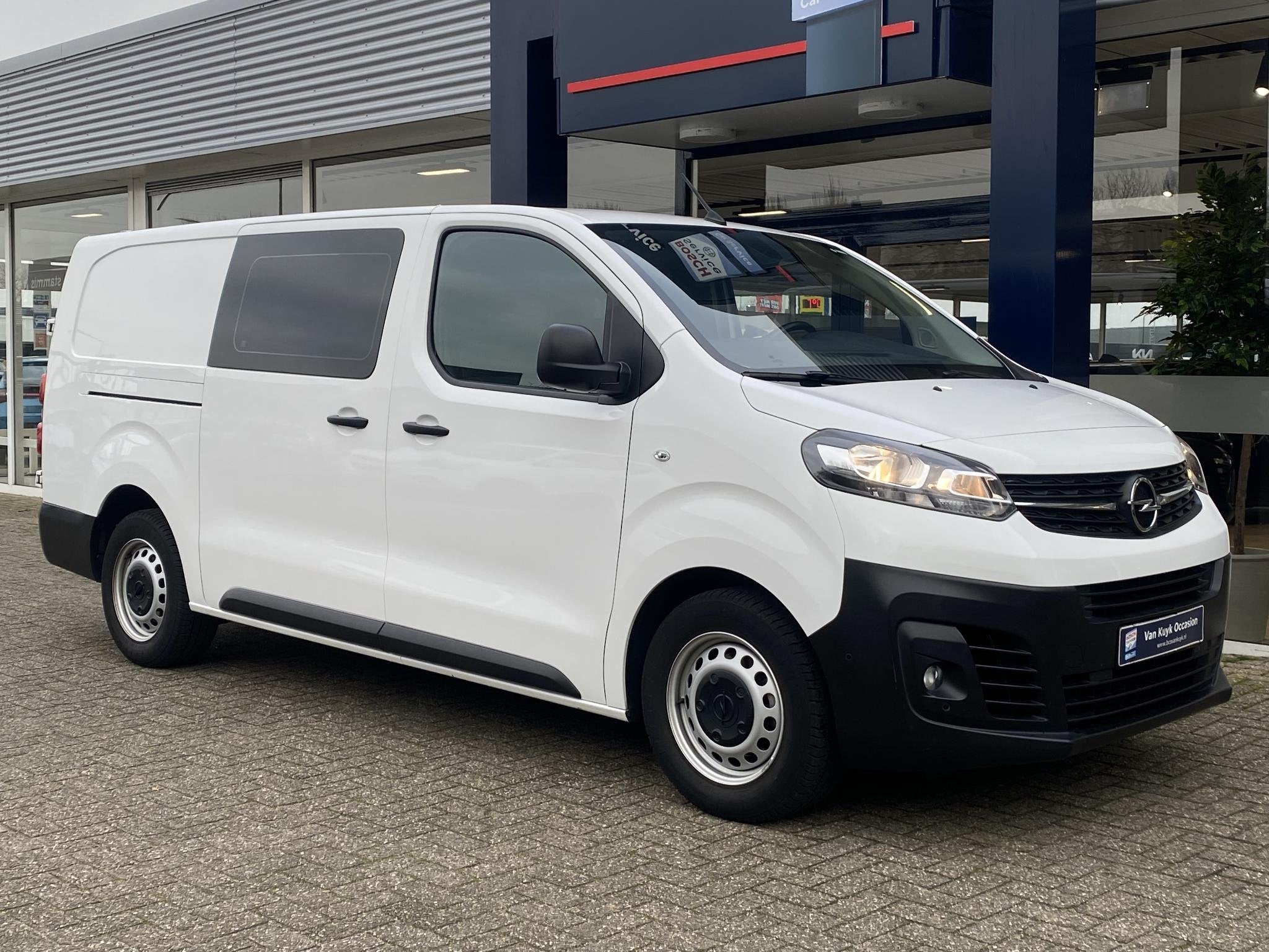 Opel Vivaro 1.5 CDTI L3H1 DC Selection / 6-Persoons / Cruise, Auto's, Voorwielaandrijving, Gebruikt, 4 cilinders, 1864 kg
