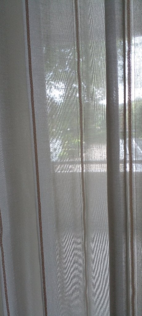 vitrage met 25 vlinderplooien € 45.00, Ophalen, Vitrage, Plooiafwerking, Beige