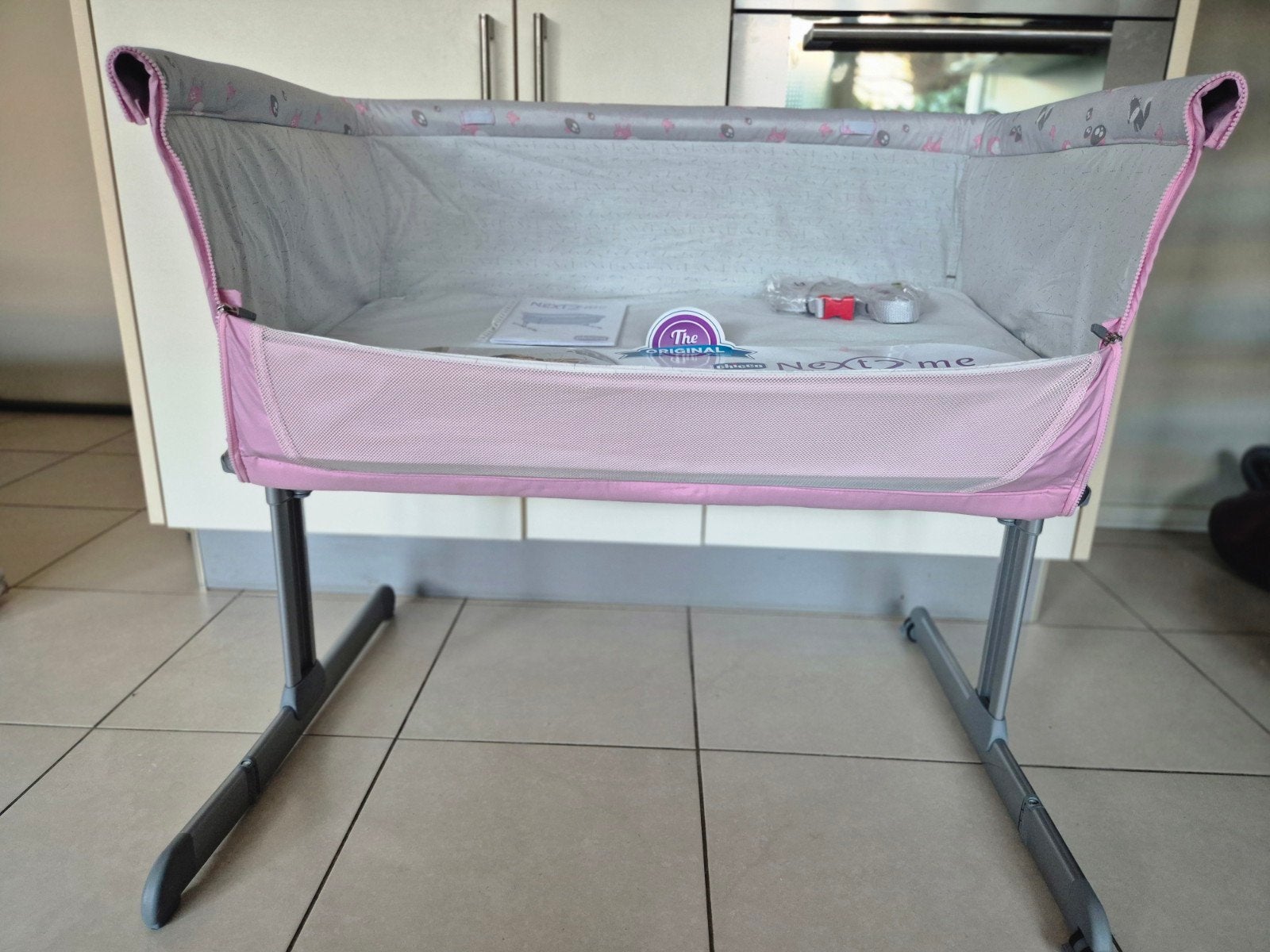Roze Chicco Next2Me Princess Co-Sleeper cosleeper Wieg, Ophalen of Verzenden, Zo goed als nieuw, Wieg