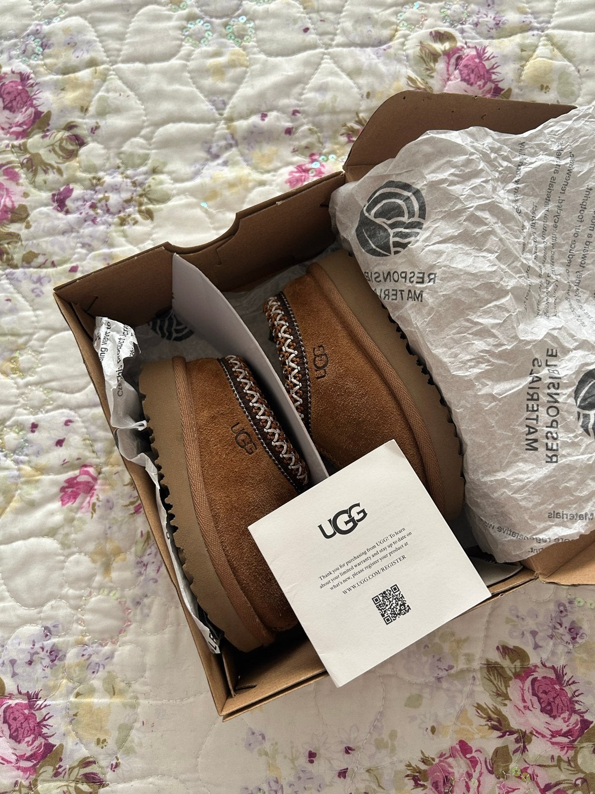 Nieuwe Uggs Tasman maat 22, Ophalen of Verzenden, Nieuw, Jongen of Meisje, Schoenen