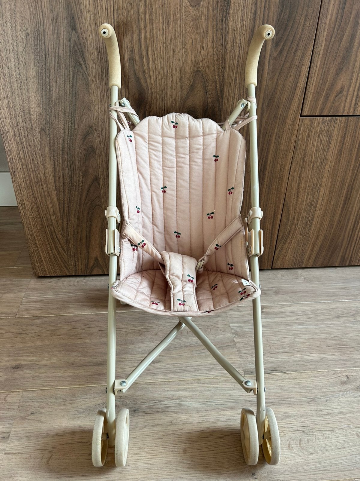 Konges slojd kinderwagen cherry, Ophalen, Zo goed als nieuw, Babypop