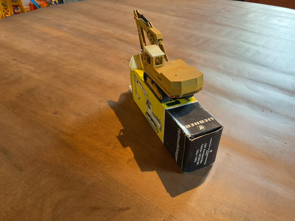 Kraan liebherr 961, Hobby en Vrije tijd, Modelauto's | 1:50, Ophalen of Verzenden, Gebruikt, Hijskraan, Tractor of Landbouw, Overige merken