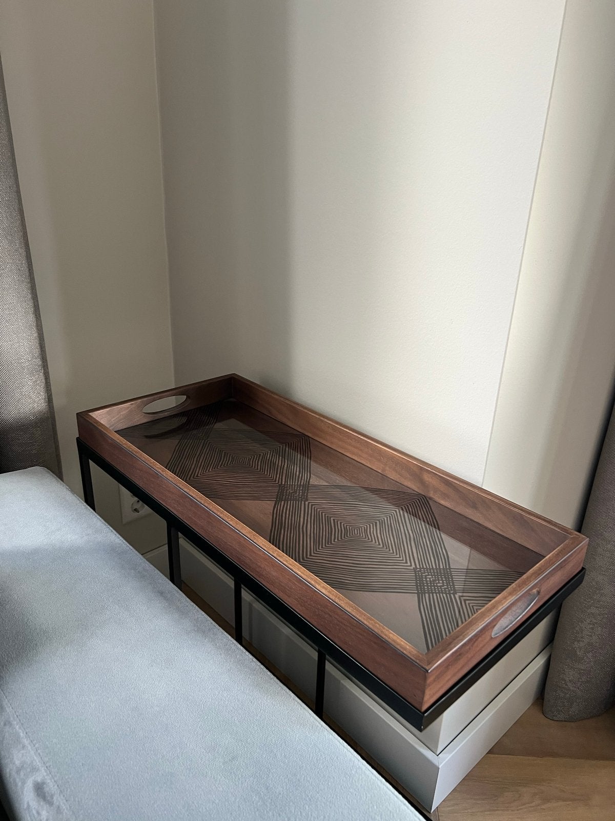 Mooie bijzettafel van Notre Monde / Ethnicraft, Ophalen, 55 tot 75 cm, Zo goed als nieuw, 60 cm of meer