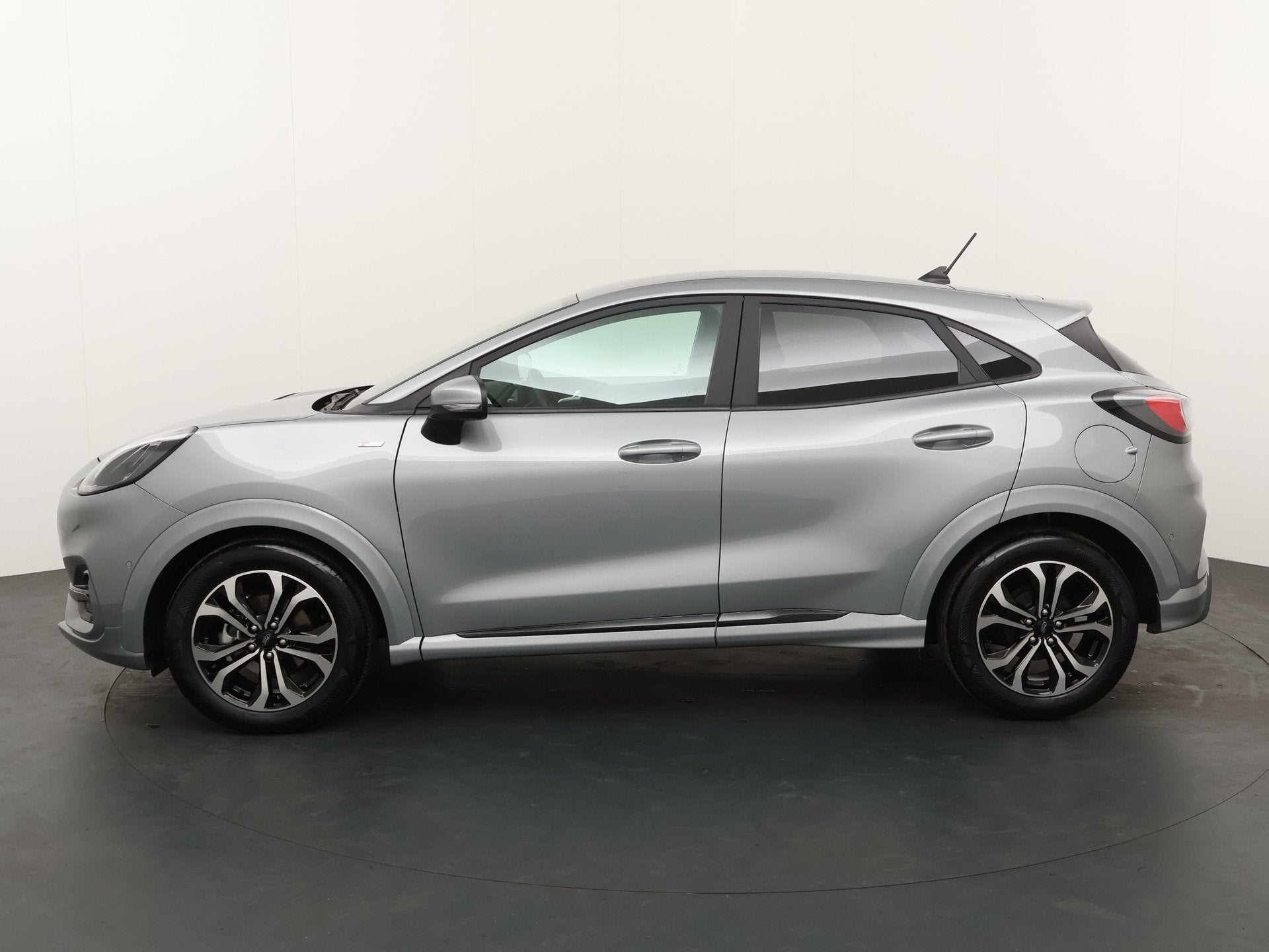 Ford Puma EcoBoost 125 pk Hybrid ST-Line Winter Pack | Camer, 665 kg, Bedrijf, Hybride Elektrisch/Benzine, 3 cilinders