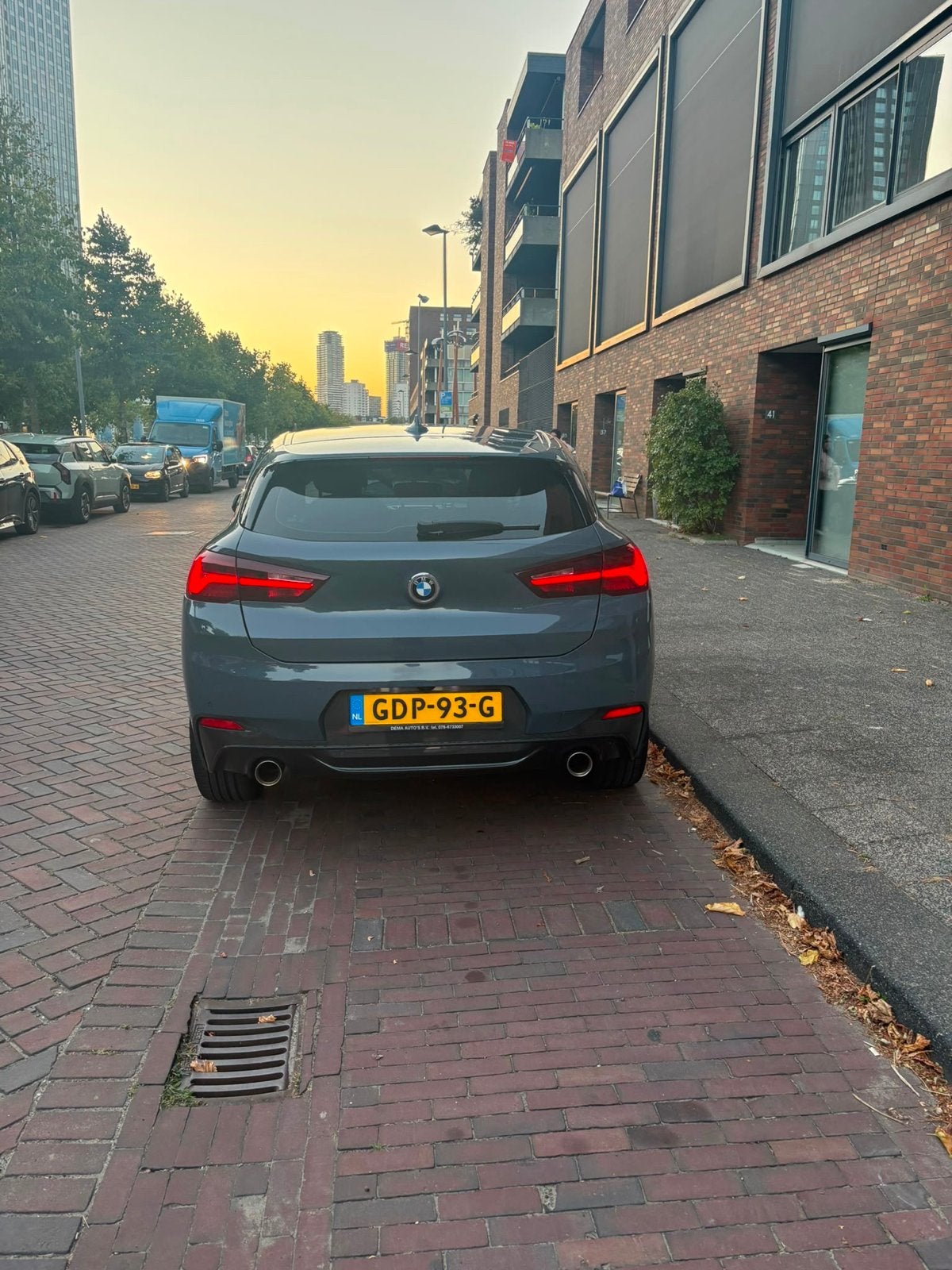 BMW X2 Xdrive20i 192pk Aut 2020 Grijs, Auto's, Automaat, 1998 cc, Zwart, 2000 kg