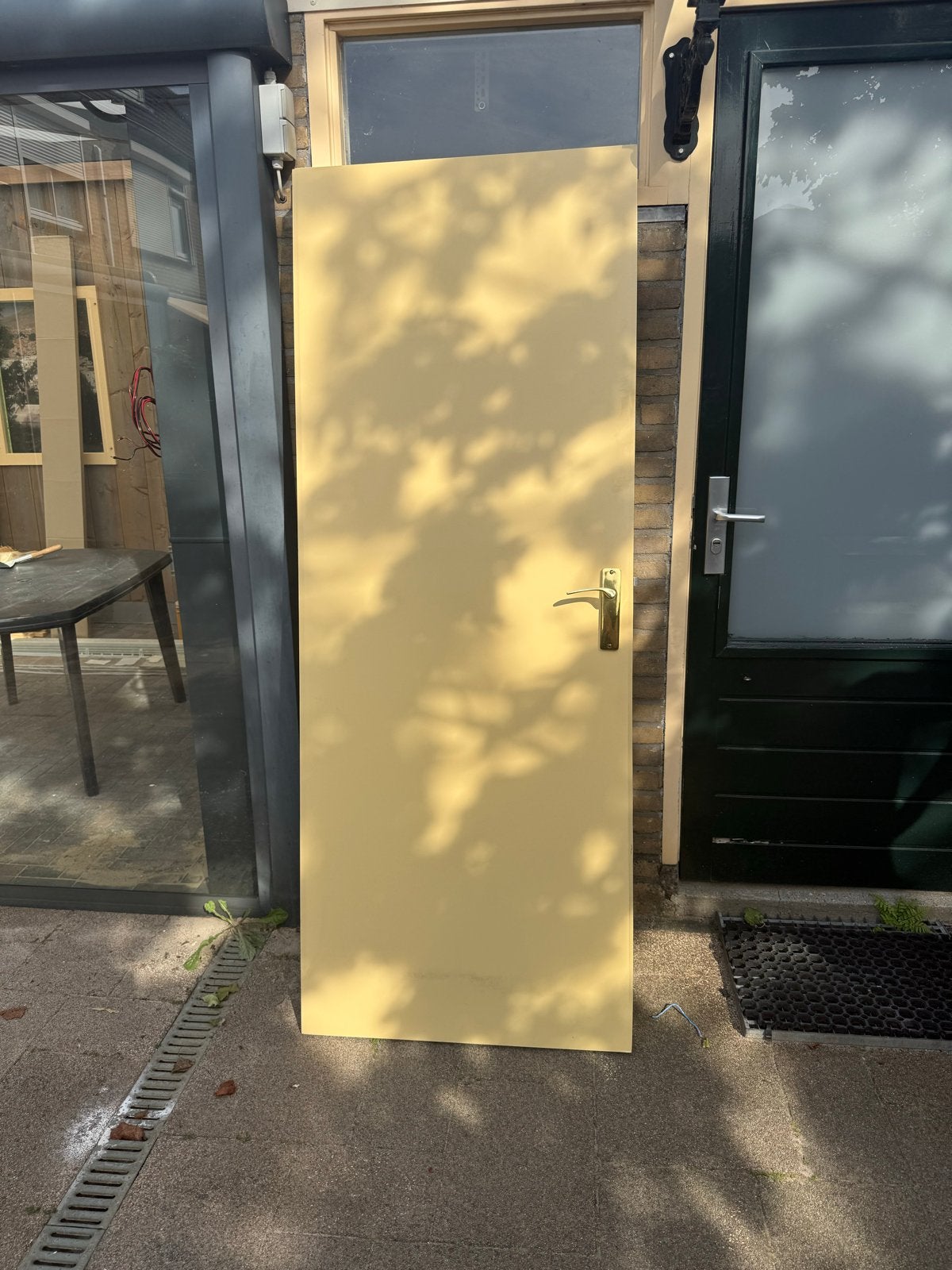 Gratis binnendeur, lichtgeel, inclusief klink, Ophalen, Gebruikt, 80 tot 100 cm, Binnendeur