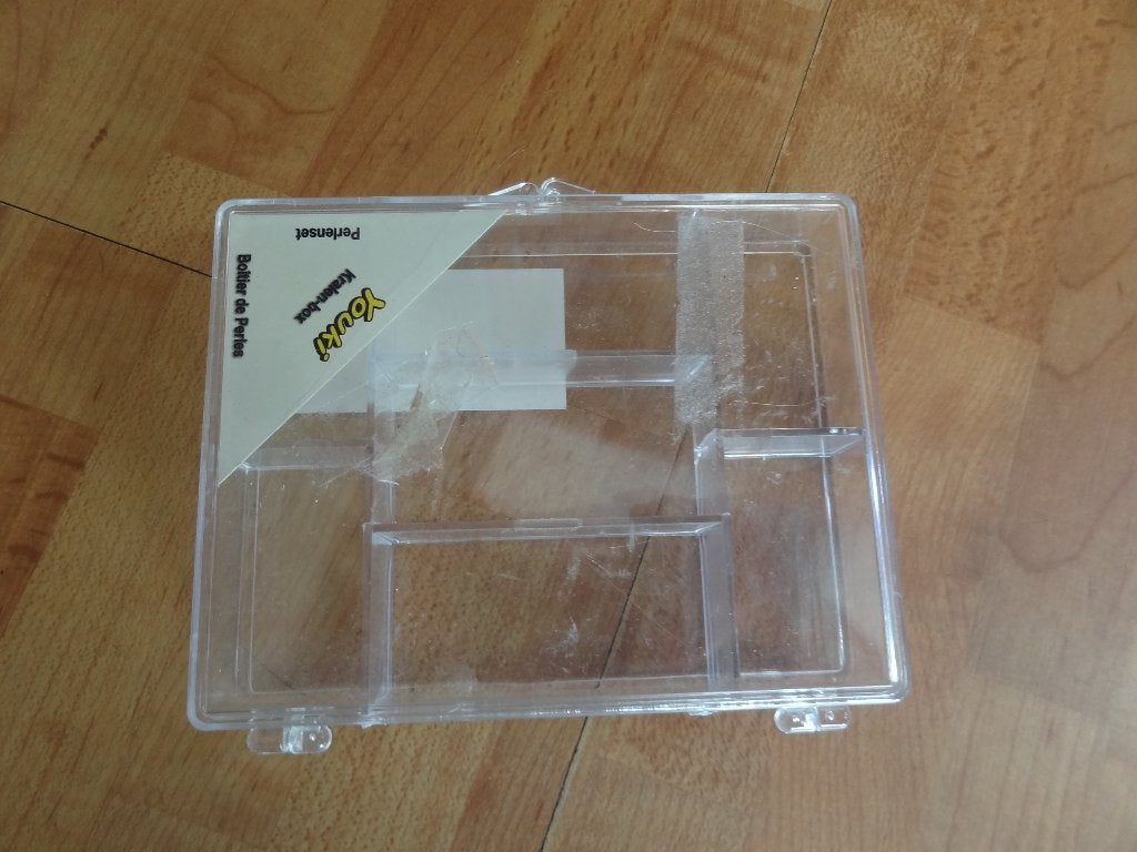 opbergdoosjes voor kraaltjes, Ophalen of Verzenden, Zo goed als nieuw