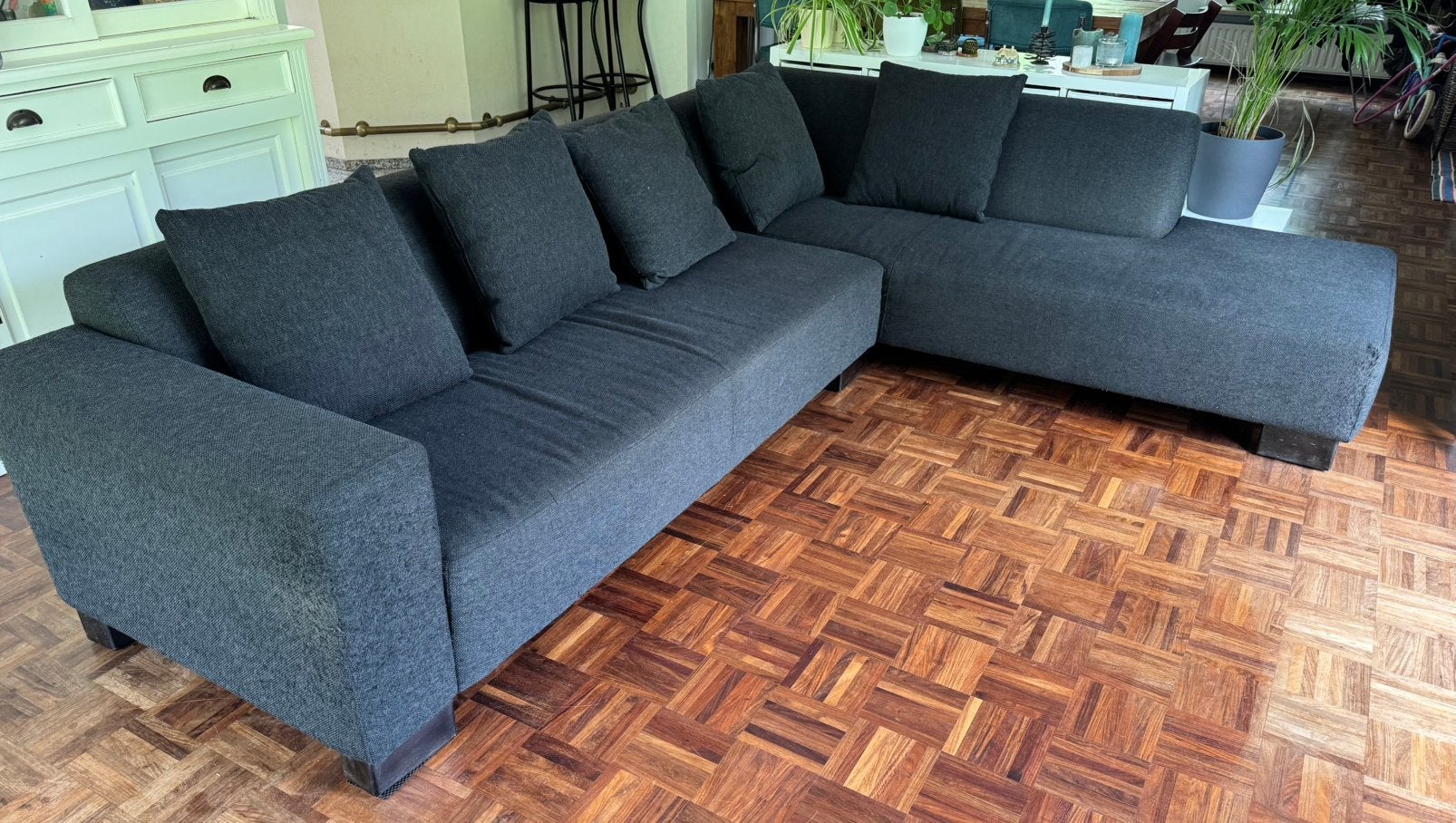Comfortabele antracietgrijze hoekbank, Ophalen, 250 tot 300 cm, Gebruikt, 100 tot 125 cm