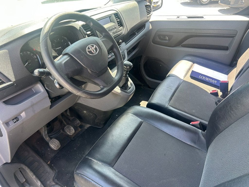 Toyota PROACE Worker 2.0 D-4D long kast inrichting, Stof, Gebruikt, Euro 6, 4 cilinders