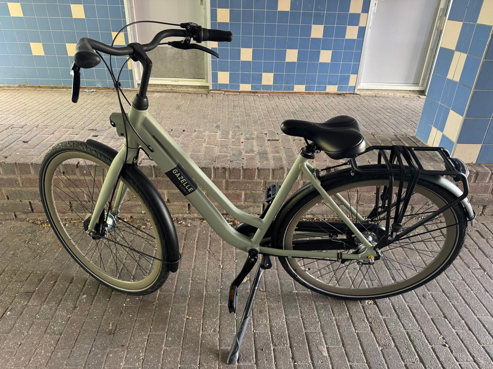 Gazelle Esprit 28 inch Damesfiets - Zo goed als nieuw, Ophalen, 53 tot 56 cm, Velgrem, Versnellingen