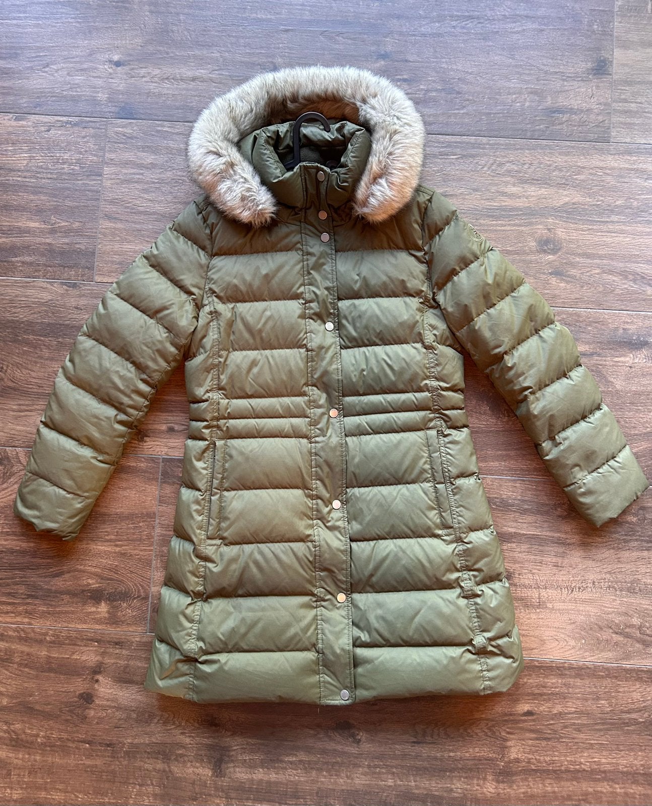 Prachtige Tommy Hilfiger lange gewatteerde jas maat L, Ophalen of Verzenden, Zo goed als nieuw, Maat 42/44 (L), Groen