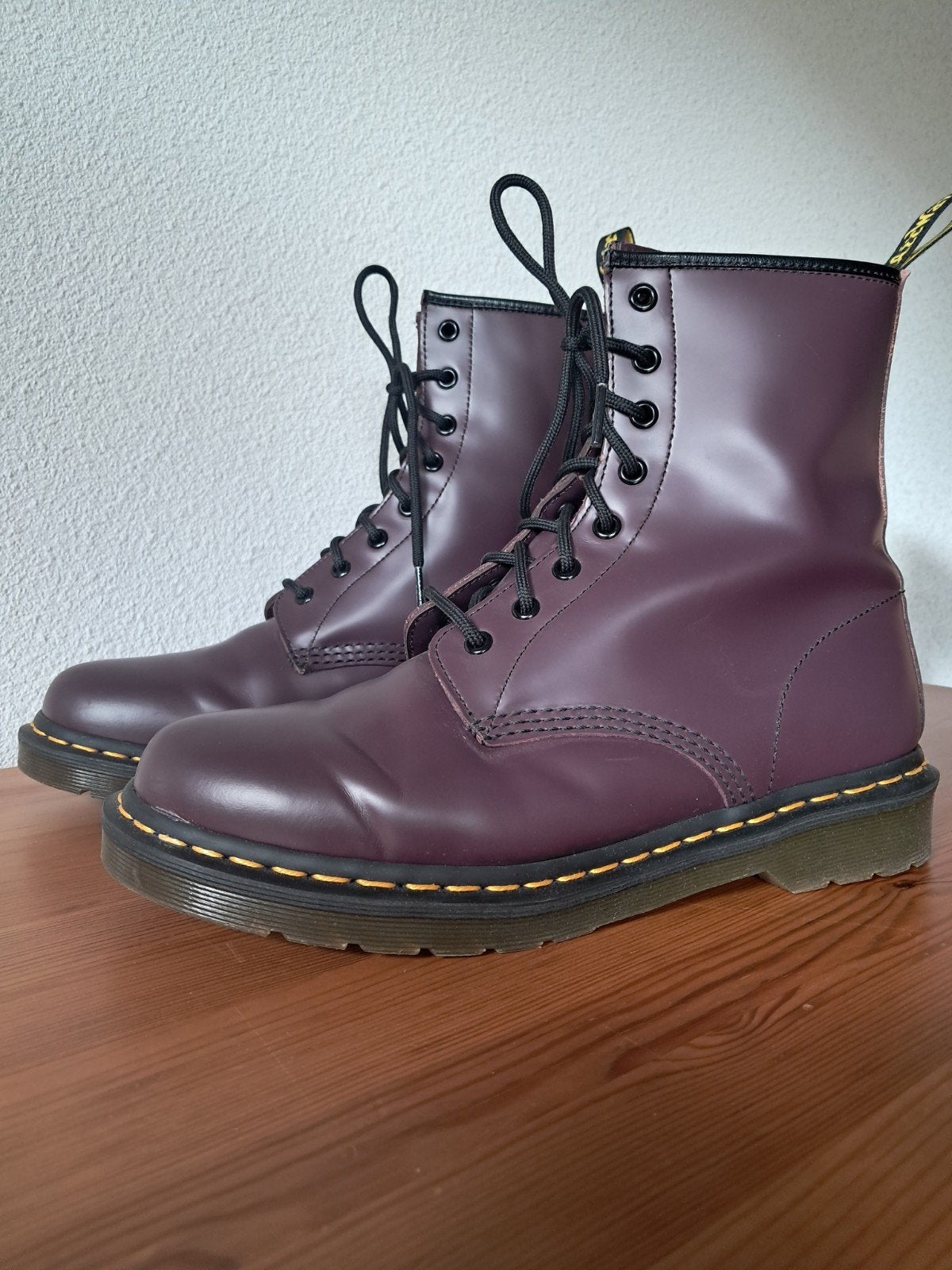 Dr. Martens maat 43., Kleding | Dames, Overige kleuren, Ophalen of Verzenden, Dr. Martens, Zo goed als nieuw