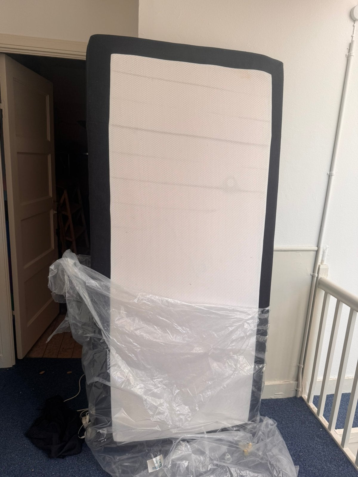 2 x matras van Avek, Ophalen, Zo goed als nieuw