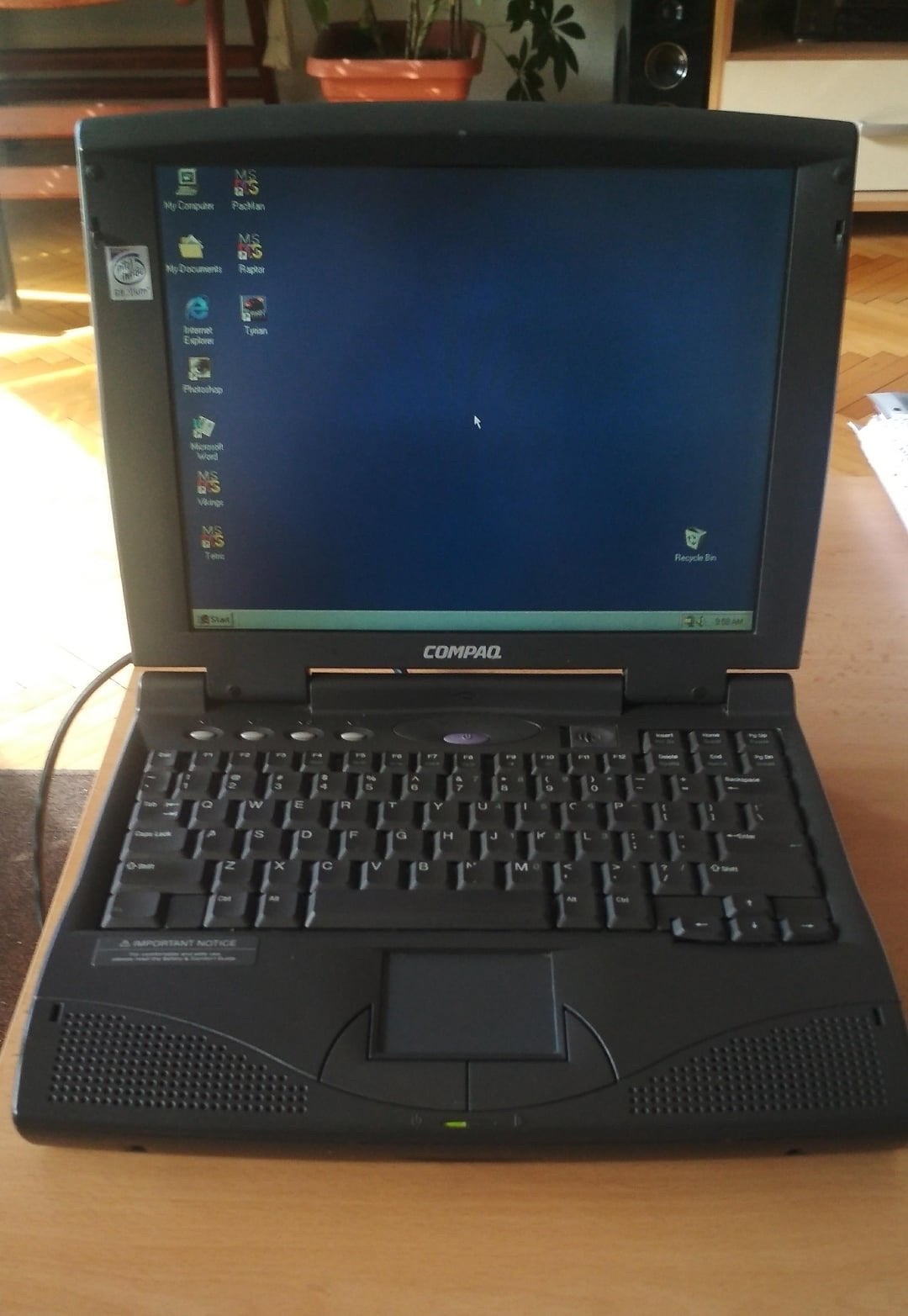 Compaq Armada 1560D Laptop met Windows 98, Computers en Software, Ophalen