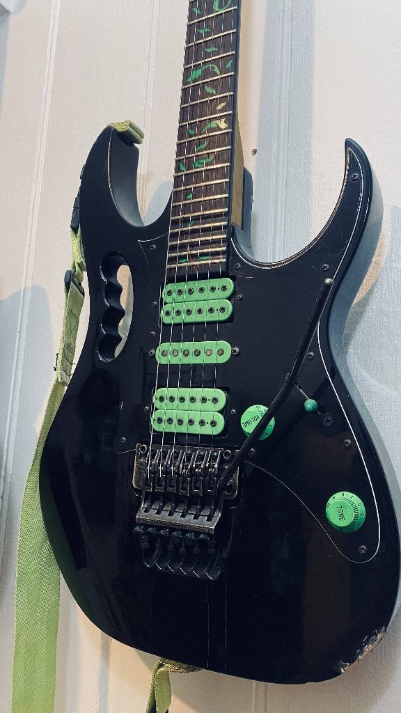 Ibanez JEM777V-BK – 1989 – Japan (Ruil?), Ophalen of Verzenden, Gebruikt, Solid body, Ibanez