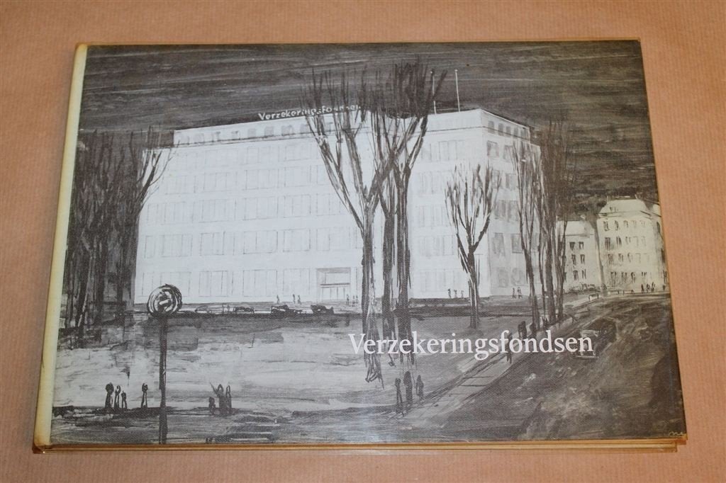 Verzekeringsfondsen — Geschiedenis en Oud Leeuwarden 1971, Boeken, Ophalen of Verzenden, Gelezen