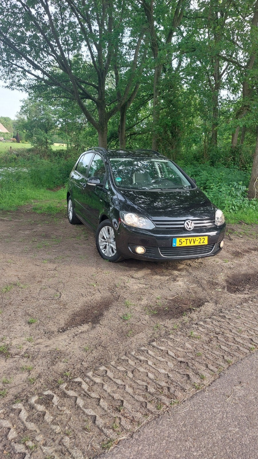 Volkswagen Golf Plus 1.6 TDI 77KW DSG 2013 Zwart, Stof, 1367 kg, 4 cilinders, Zwart